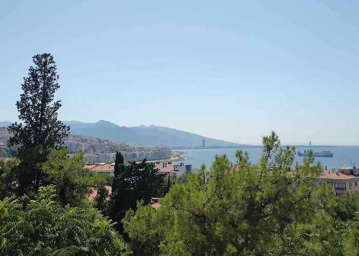 Stylish Triplex In The Heart Of Apartment