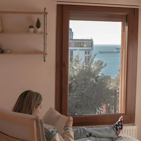 Stylish Triplex In The Heart Of