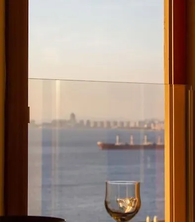 Apartman Stylish Triplex In The Heart Of