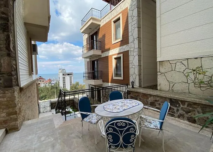 Apartamento Stylish Triplex In The Heart Of