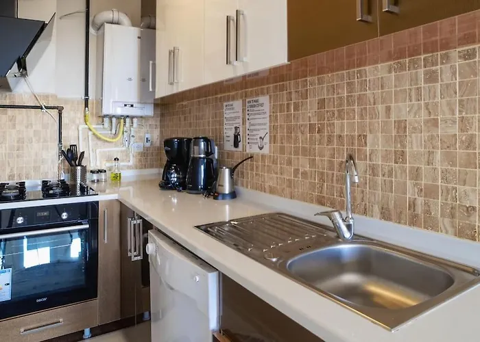 Stylish Triplex In The Heart Of Esmirna