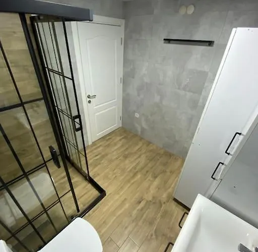 شقة Stylish Triplex In The Heart Of *